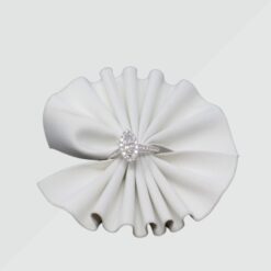 Anello in oro bianco